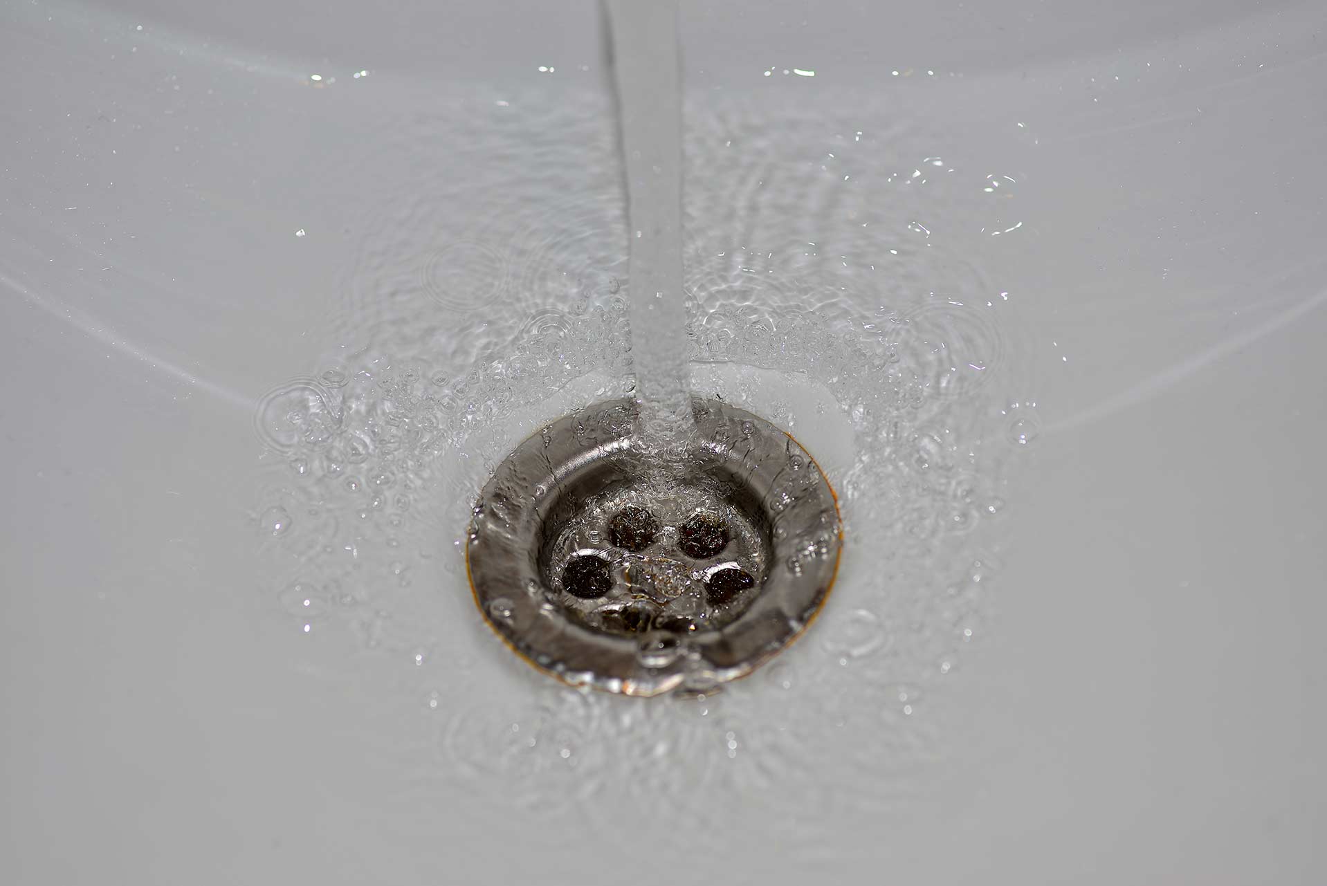 A2B Drains provides services to unblock blocked sinks and drains for properties in Rothwell.